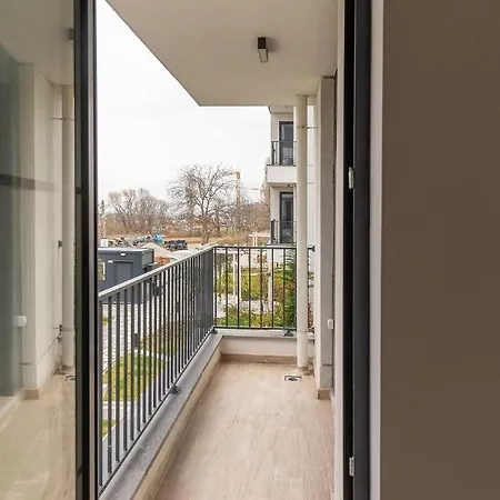 With Free Parking סופיה